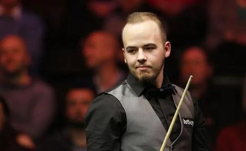 其在比赛中 其在比赛中