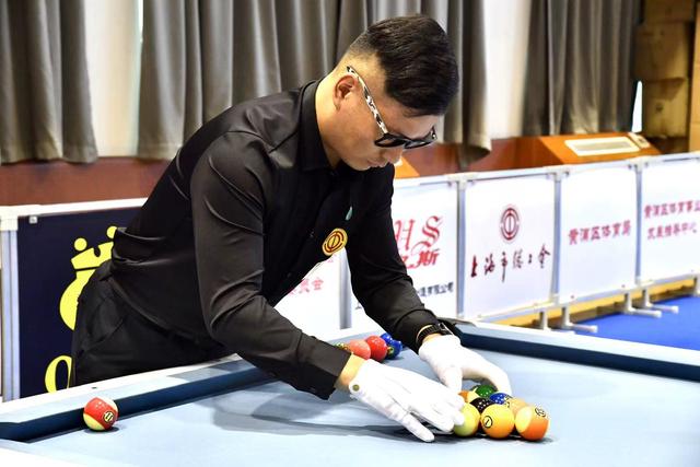 献稳固的防 献稳固的防