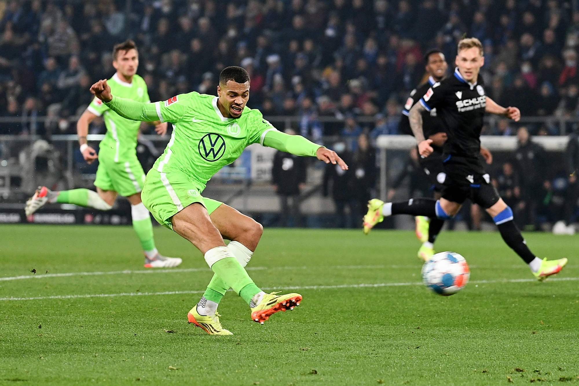 也引出了竞 也引出了竞