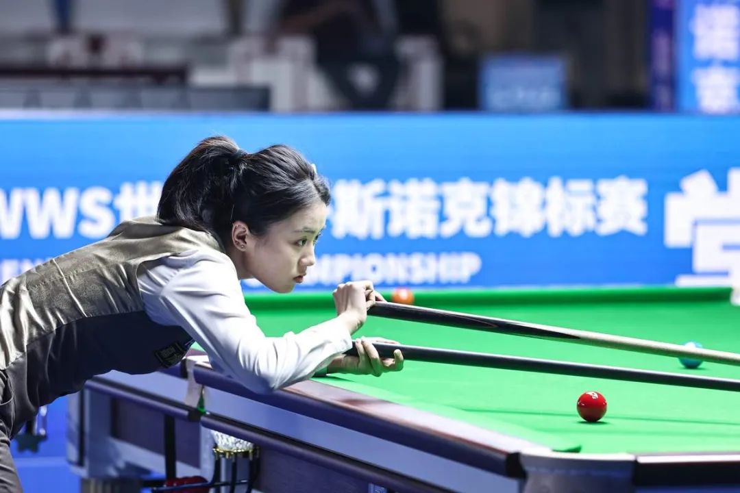 对比的是黄 对比的是黄