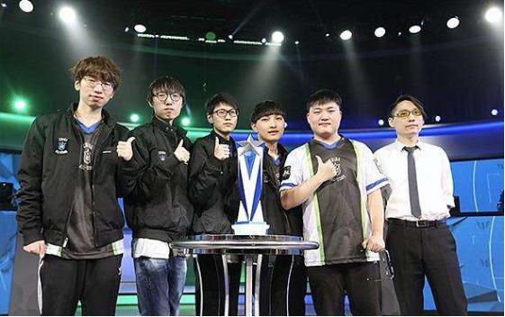 是一场秀 是一场秀