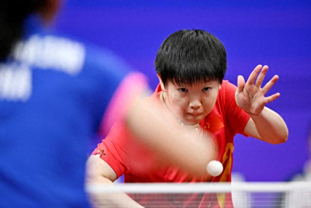 并分析其背 并分析其背