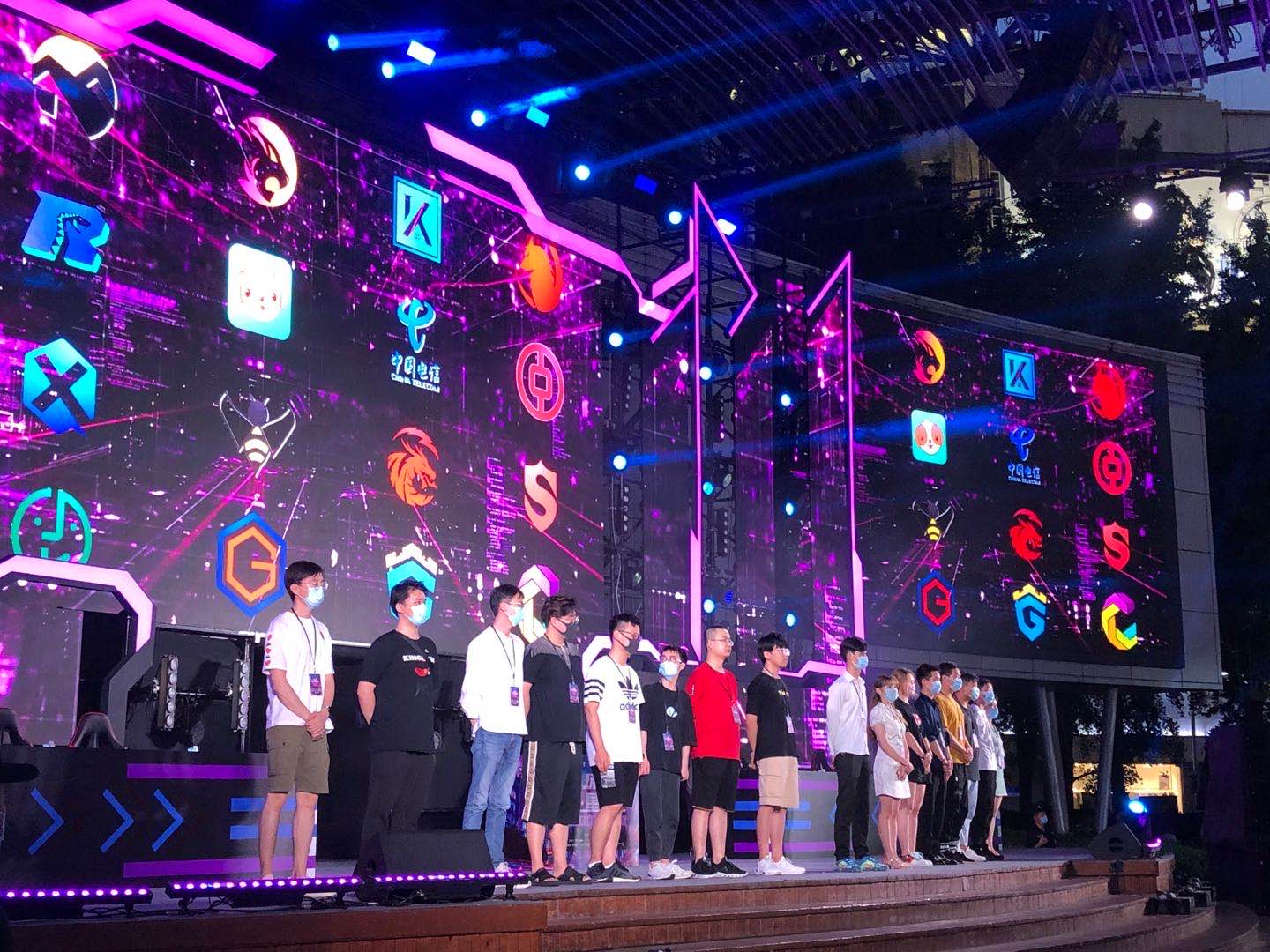 更是技战术 更是技战术