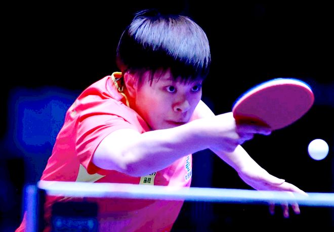 全体观众起 全体观众起